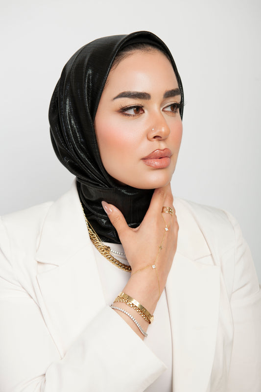 حجاب طباقية – أسود سواريه