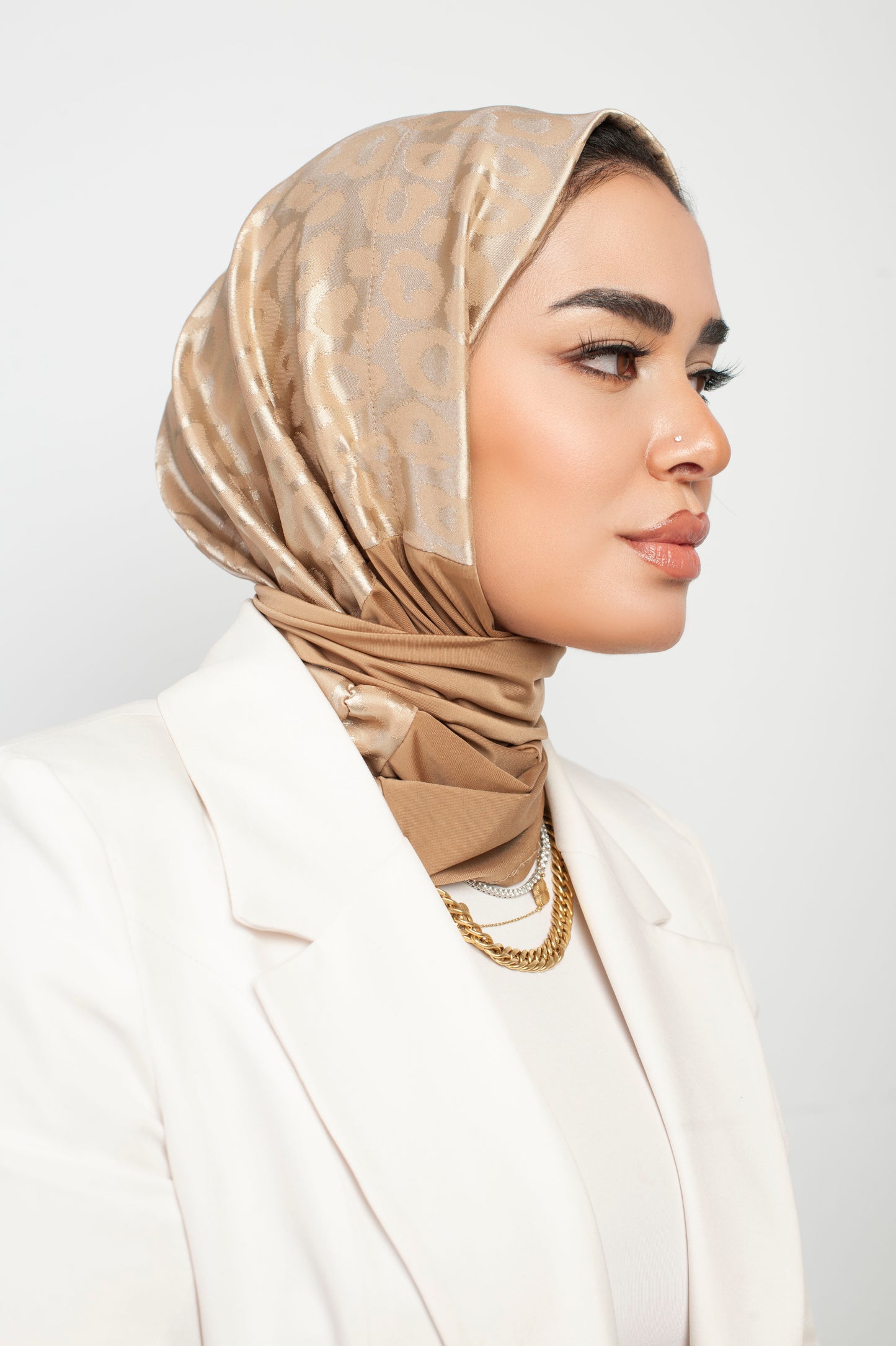 حجاب طباقية – كوفي