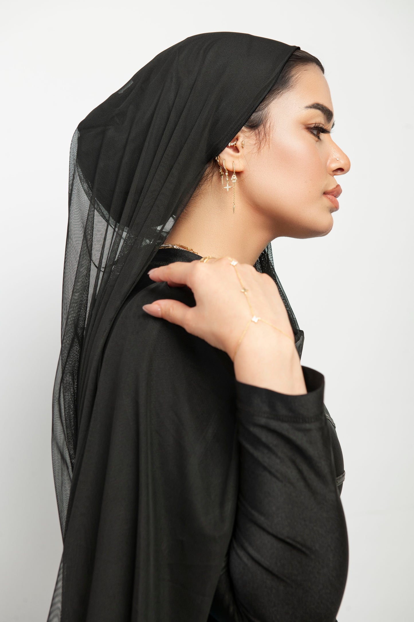 حجاب رياضي وسباحة ثابت – أسود