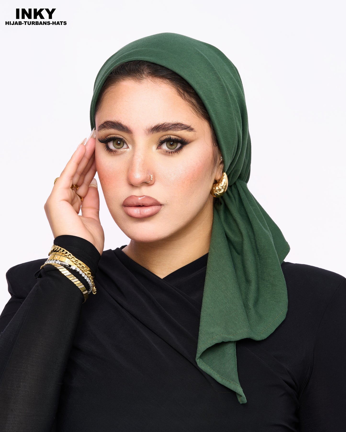 لفات رأس أنيقة مربوطة مسبقاً – أخضر